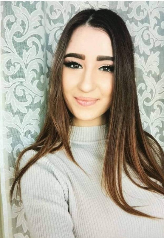 Tanya • 26 • Україна