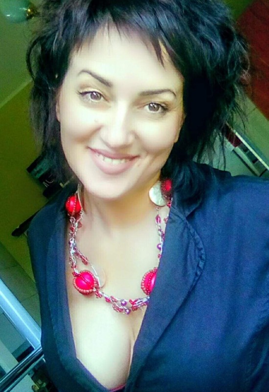 Oxana • 43 • Білорусь