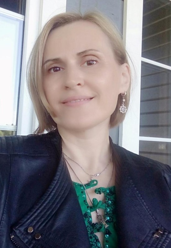 Olga • 50 • Russia