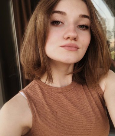 Yulia, 24