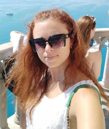Irina, 40