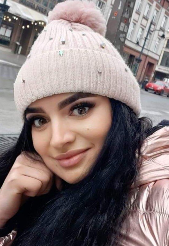 Maria • 34 • Франція