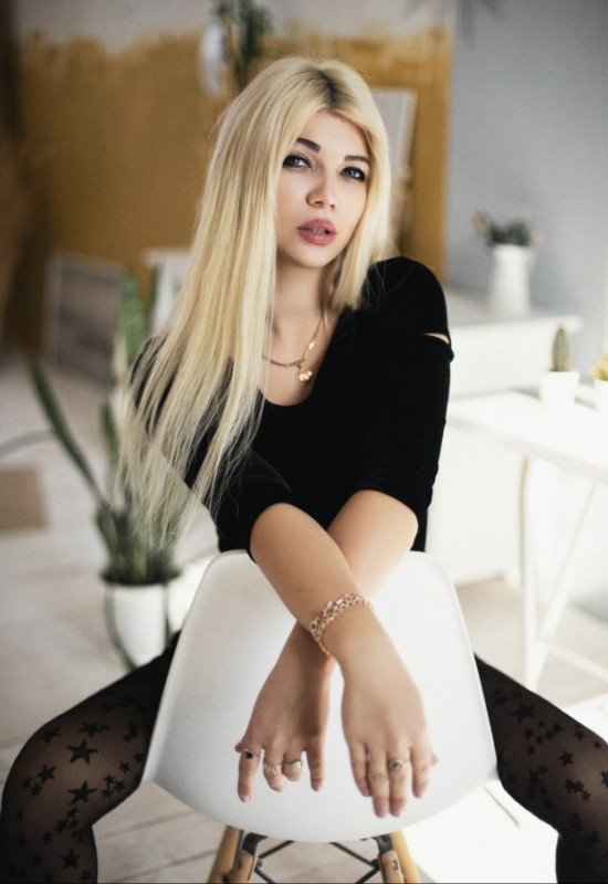 Tatiana • 27 • Україна