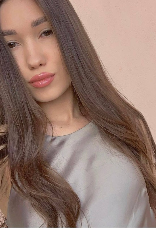 Vika • 29 • Україна