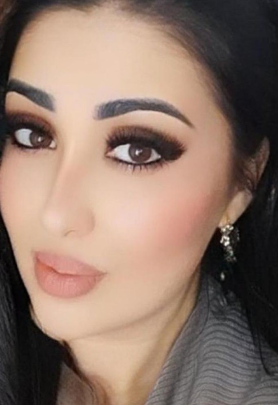 Leila • 41 • Russia