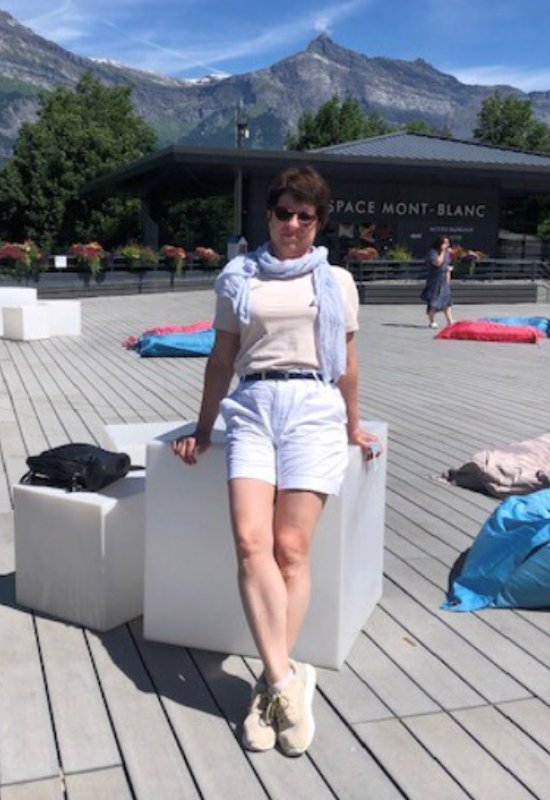 Helen • 63 • France