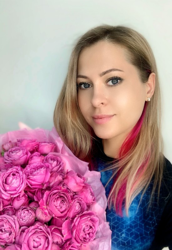 Marina • 33 • Russie