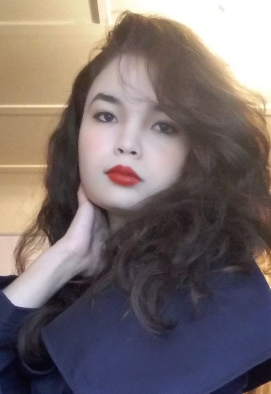 Shahnoza • 27 • Ouzbékistan