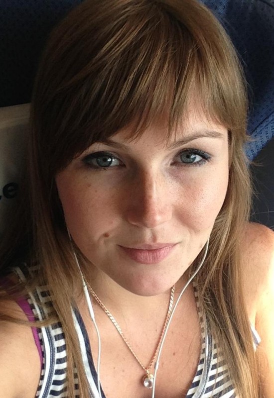 Viktoria • 36 • Russia