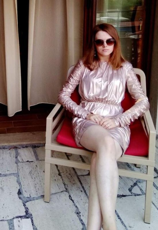 Alina • 32 • Switzerland