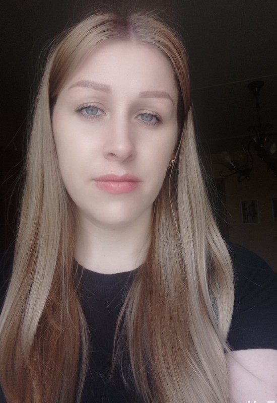 Anna • 35 • Білорусь