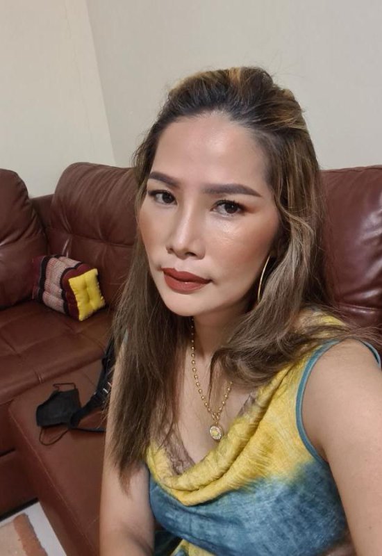 Chanyapat • 44 • Thaïlande