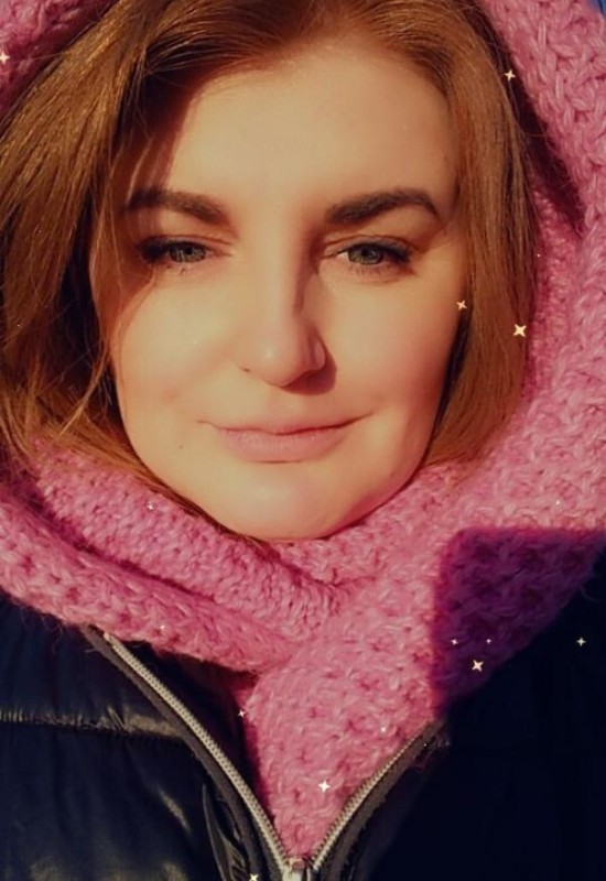 Diana • 43 • Russia