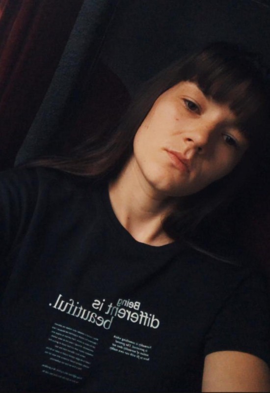 Vika • 30 • Germany