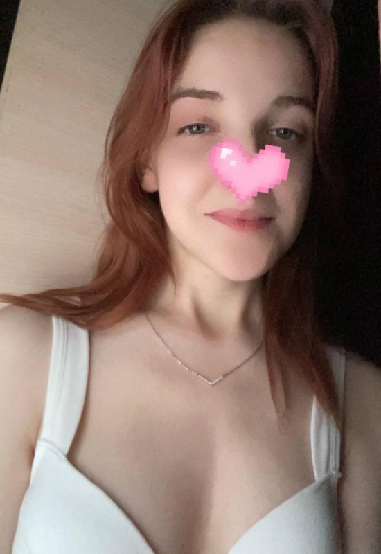 Evgenia • 21 • Russie