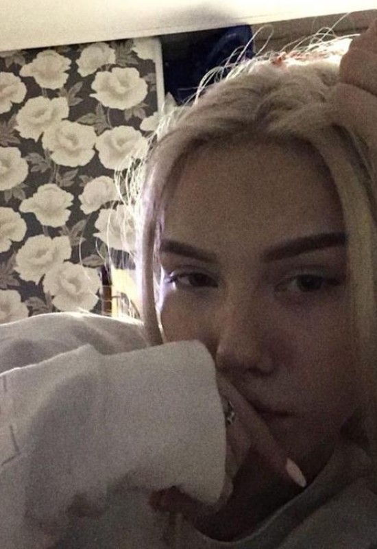 Valeria • 24 • Russie