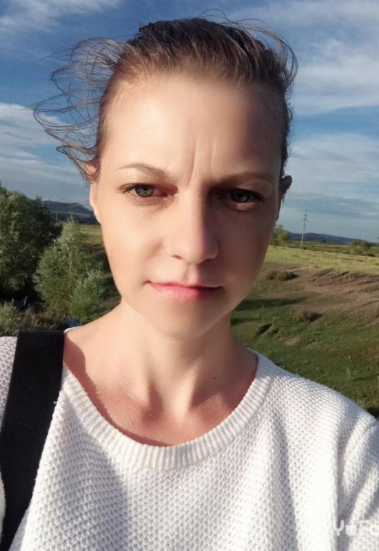 Galina • 40 • Kazakhstan