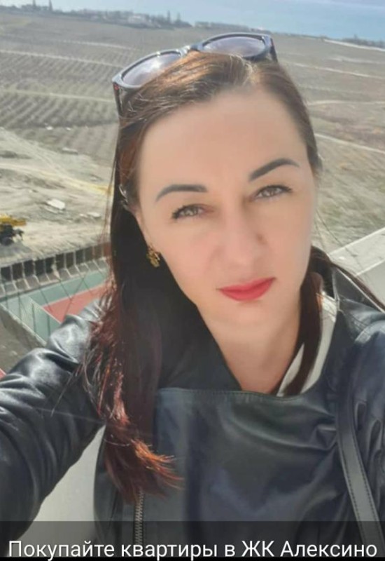 Inna • 38 • Russia