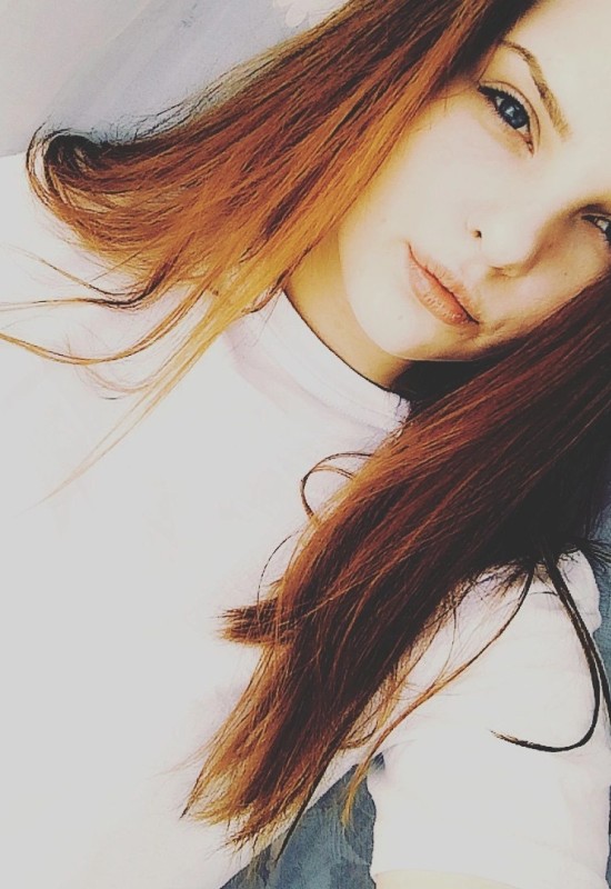 Janna • 27 • Russia