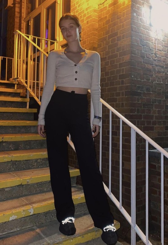 Maria  • 26 • Ukraine