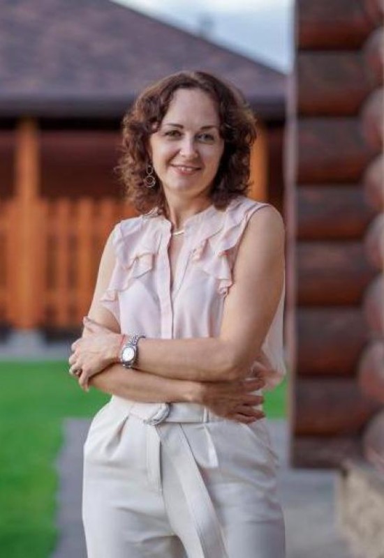 Oksana • 48 • Белоруссия