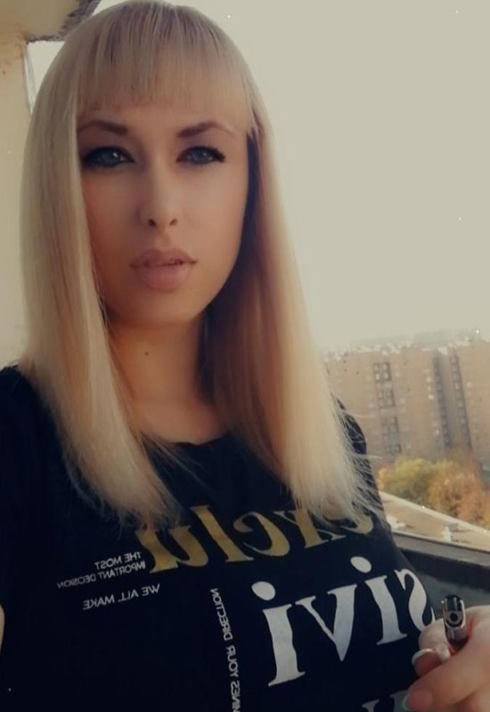 Nelly • 35 • Russie