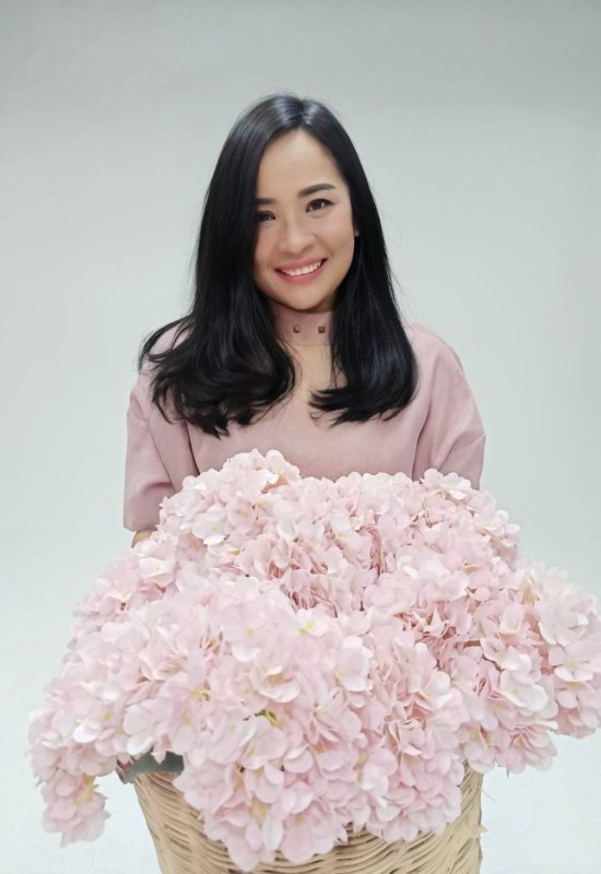 Suana • 46 • Thaïlande