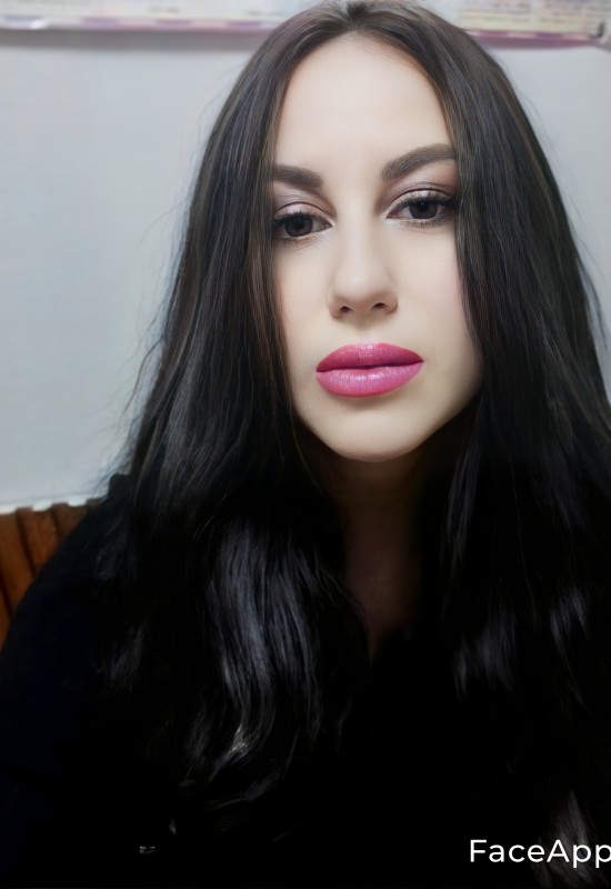 Olga • 45 • Russia