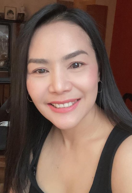 Ruthai • 49 • Thailand