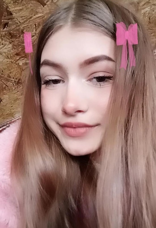 Valeria  • 21 • Russie