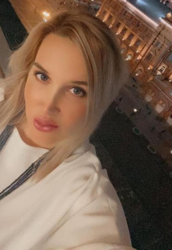 Kseniya  • 41 • Russia