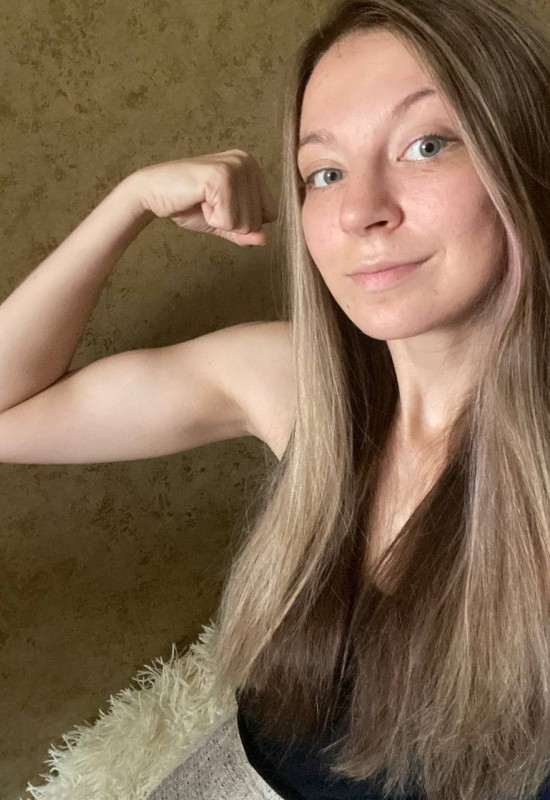 Nastya • 24 • Ukraine