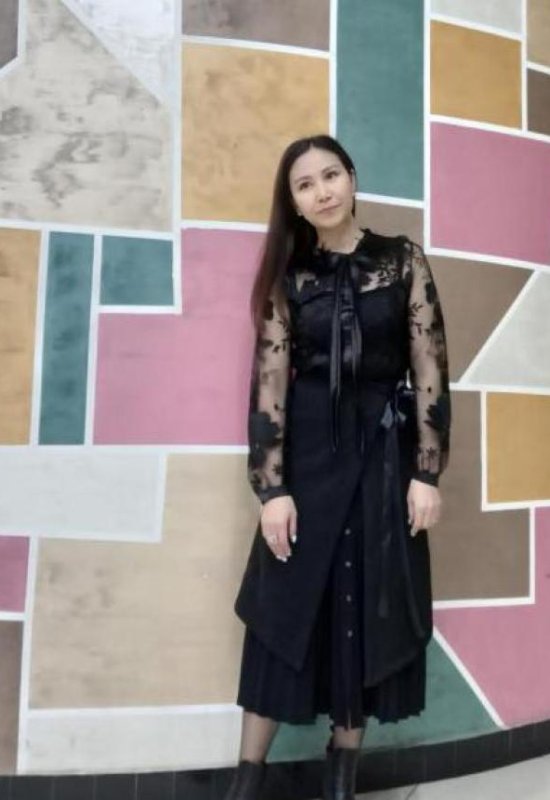 Tina • 38 • Kirghizistan