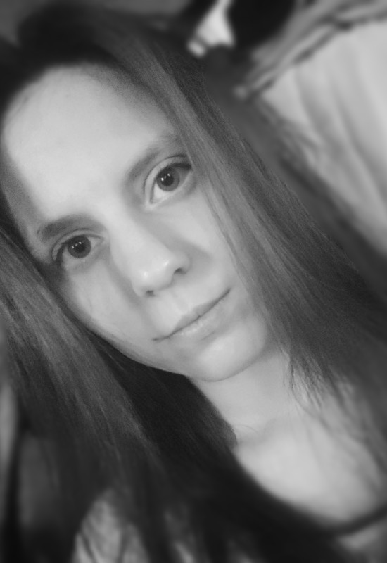 Valentina • 24 • Kazakhstan