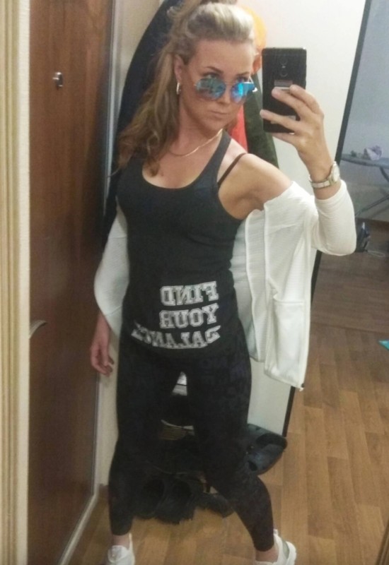 Veronika • 46 • Russia