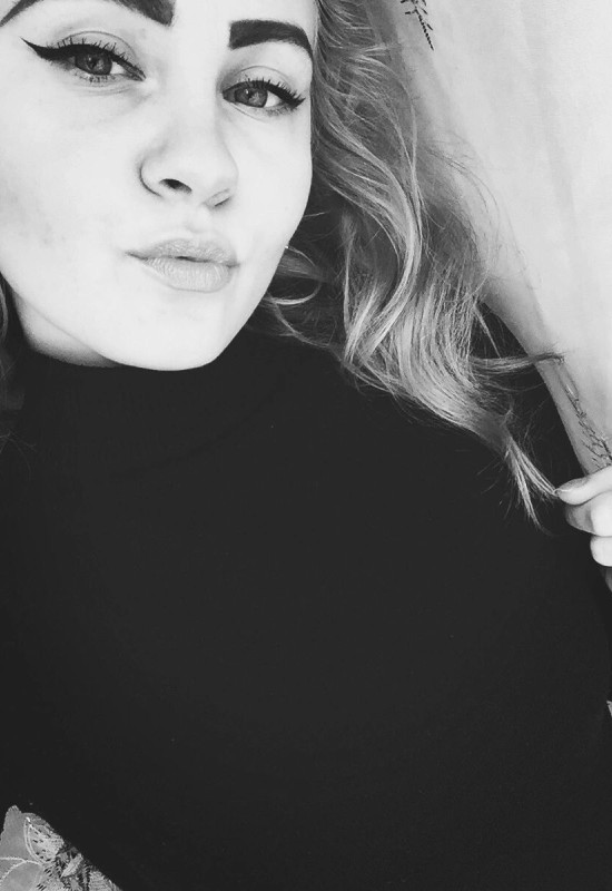 Maria • 28 • Ukraine