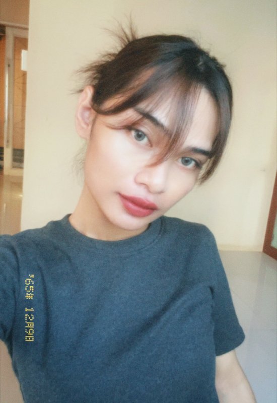 Watthinan • 23 • Thaïlande