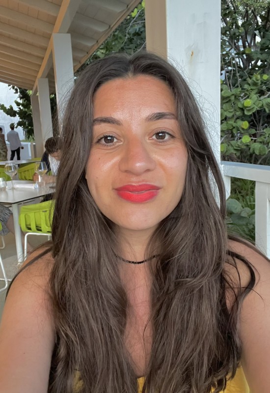 Yulia  • 37 • Russia