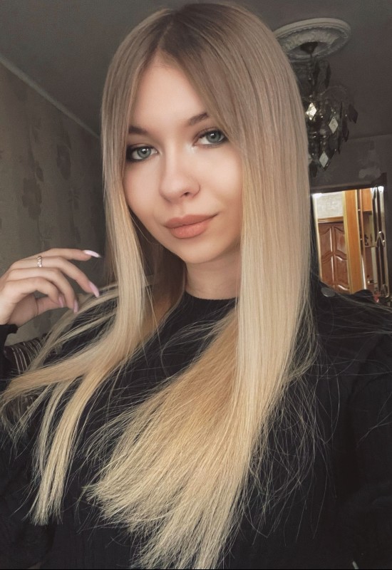 Yulia • 28 • Etats-Unis