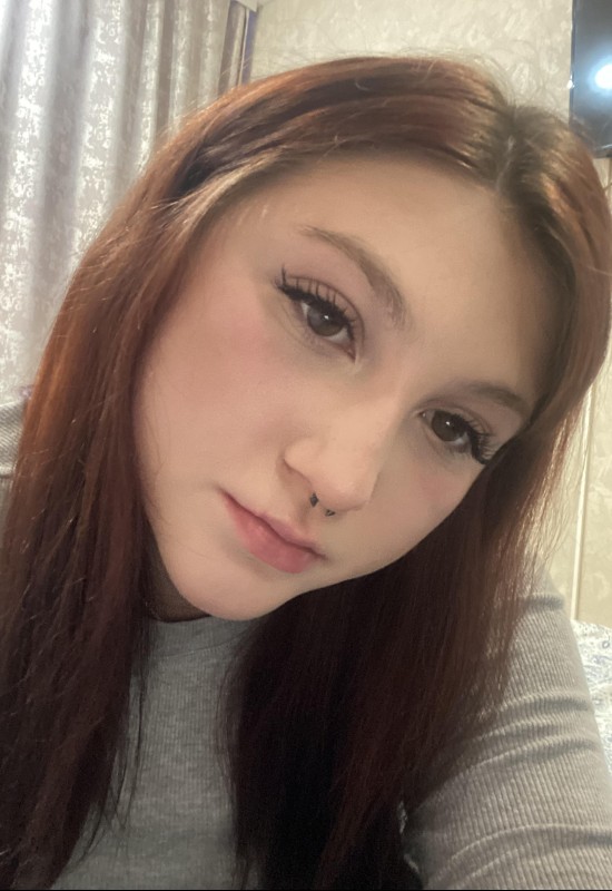 Anastasia • 20 • Russie