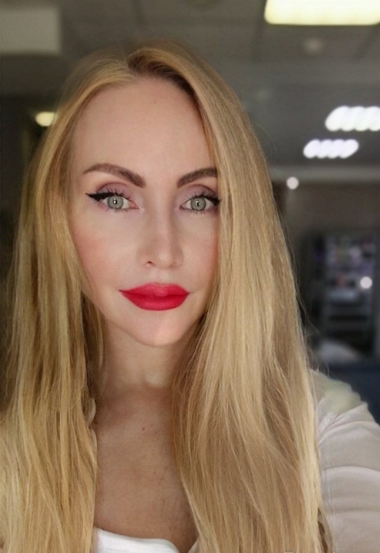 Evgenia • 41 • Russie