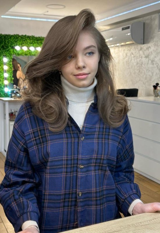 Kristina • 21 • Russie