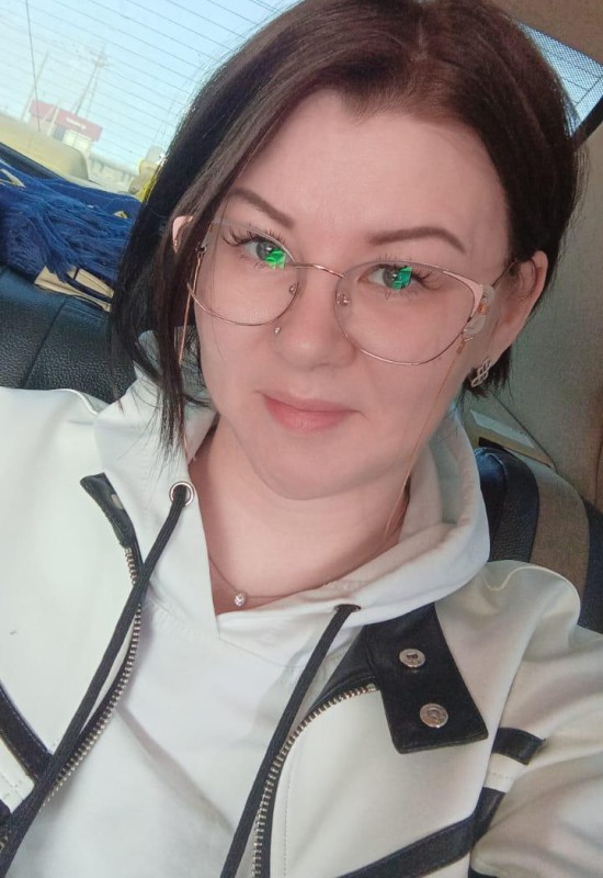 Vera • 39 • Russie