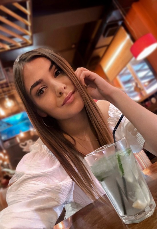 Kris  • 29 • Russia