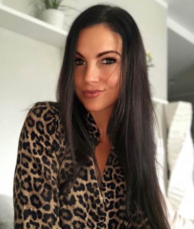 Darianna, 36