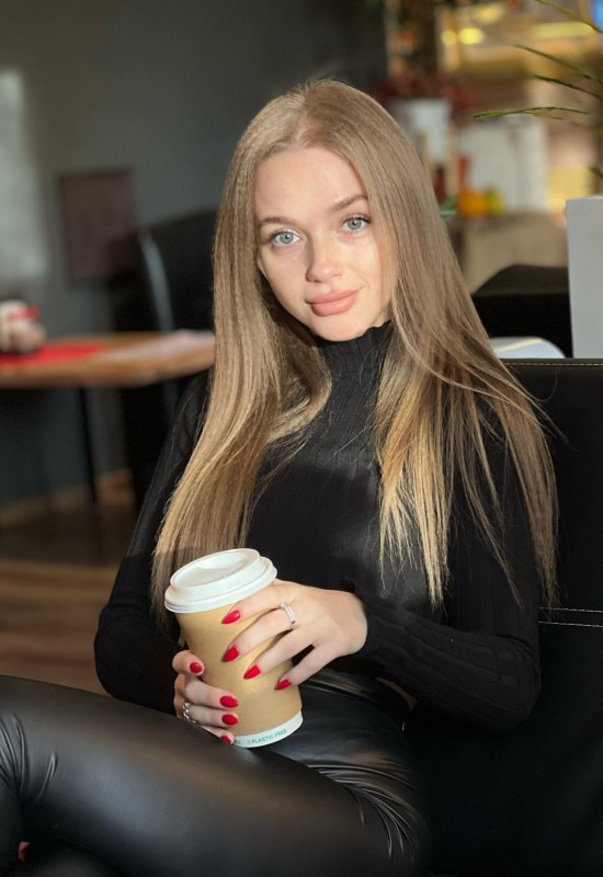 Vera • 39 • Ukraine 🇺🇦