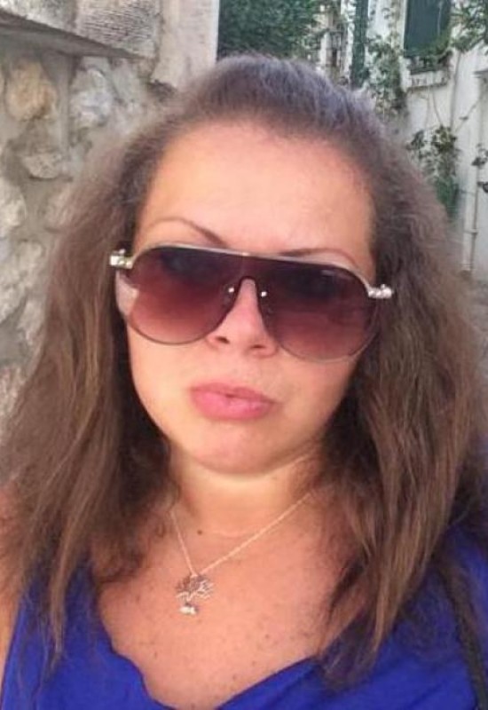 Elena • 45 • Ukraine