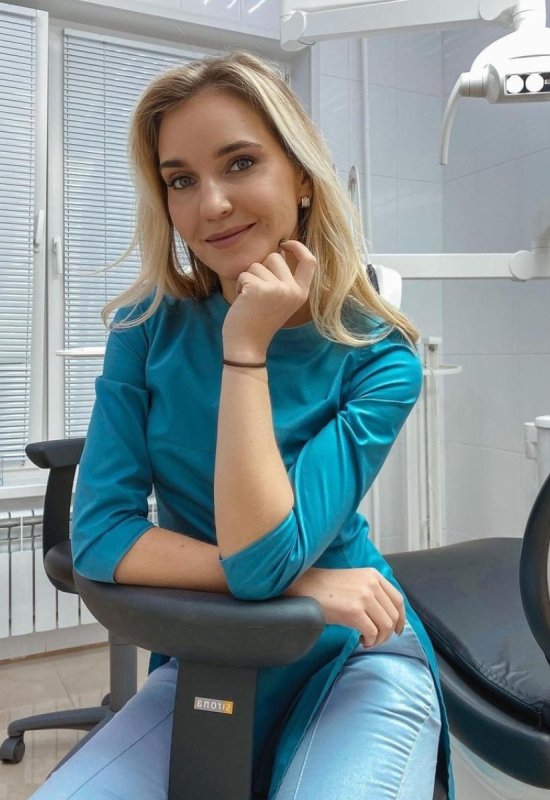 Ekaterina • 43 • Україна