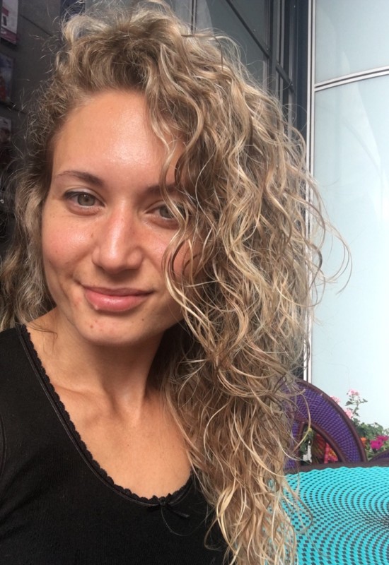 Yana • 39 • Ukraine 🇺🇦