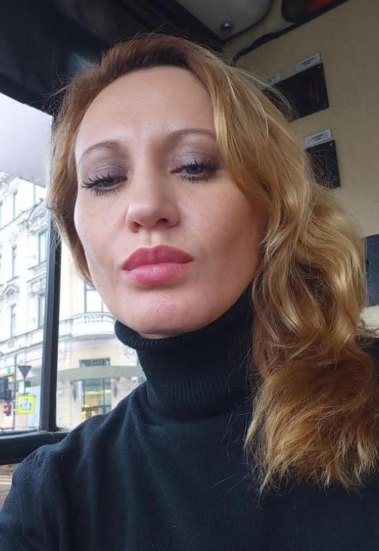 Anna • 48 • Russia